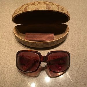 Coach sunglasses, good condition